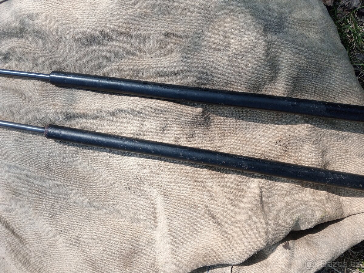 BMW 7 e65 e66 tlumiče přední kapoty - 2