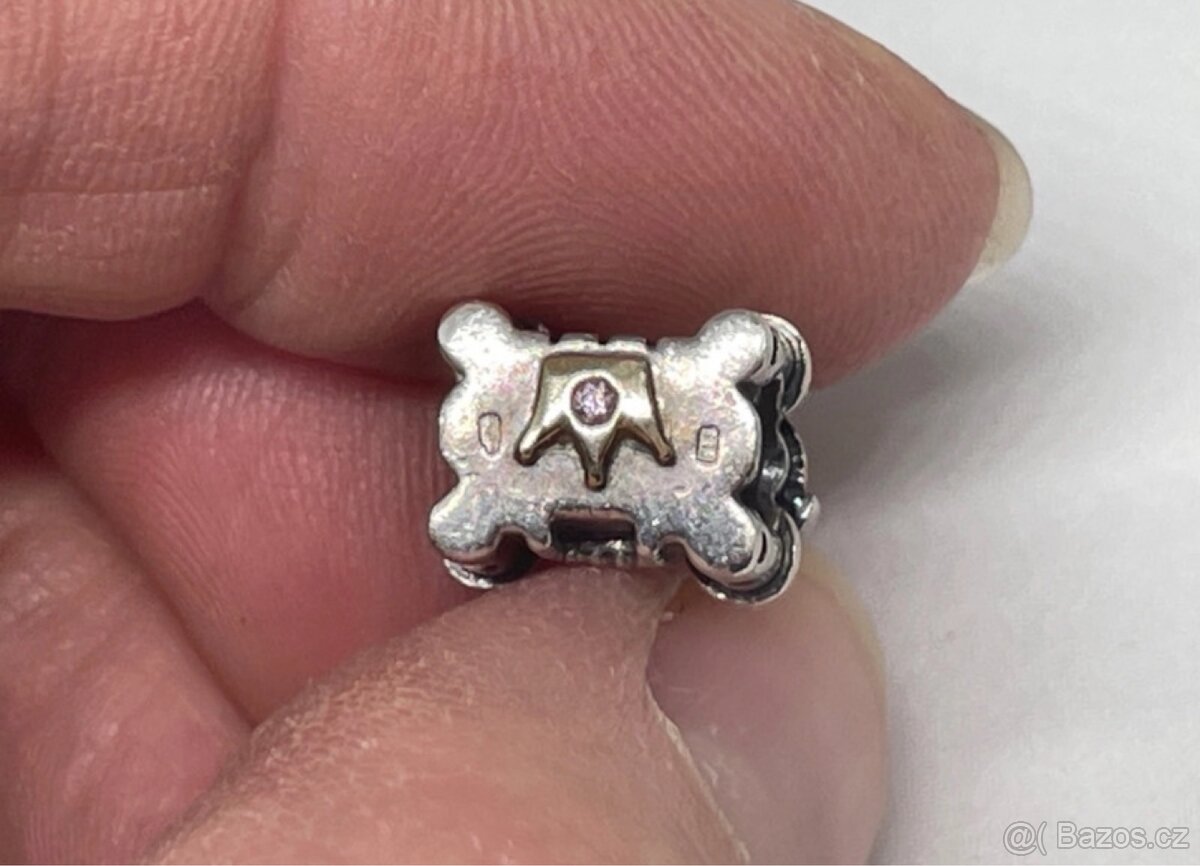 Pandora koralek - hrad - 2