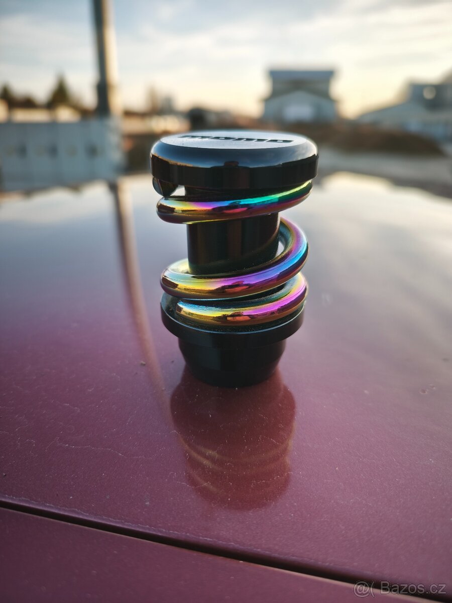 Hlavice řadící páky MOMO - 2