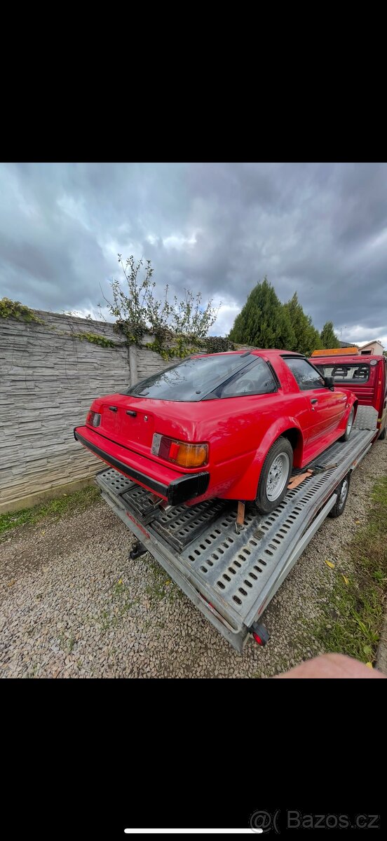 Mazda RX 7 - 2