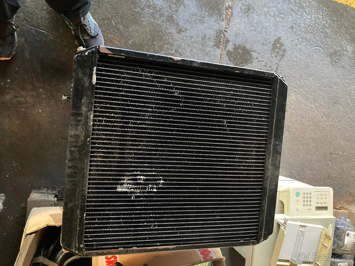 Prodám chladič ZETOR PROXIMA na typy v popisu - 2