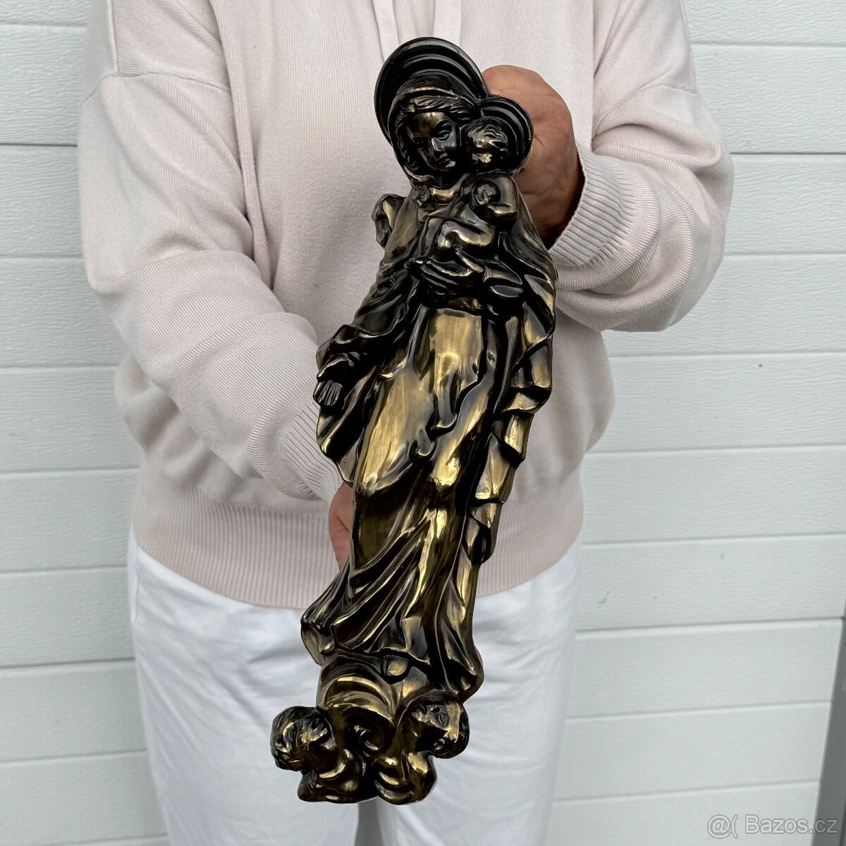Krásná nástěnná socha Panna Marie - 2