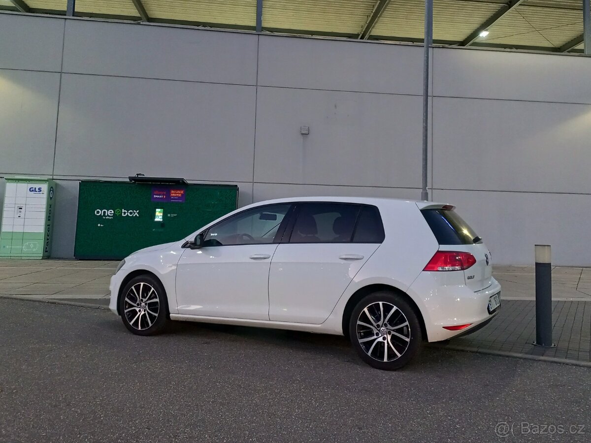 Volkswagen Golf 7, 1.2tsi,146tkm, R17, NováTK - 2
