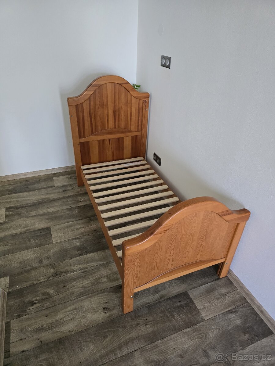 Dětská postýlka z masivu s matrací - 2