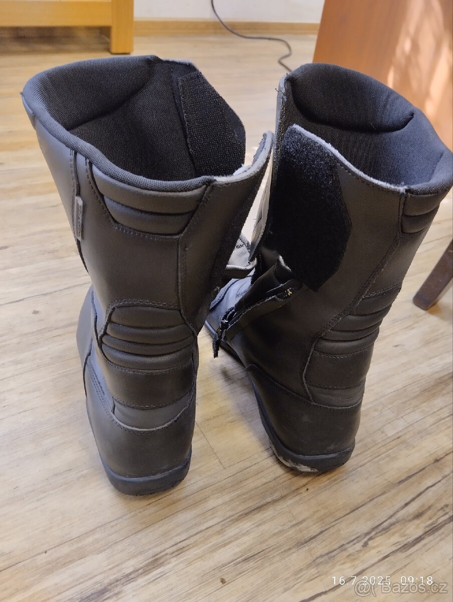 Moto boty Forma vel. 43 - 2