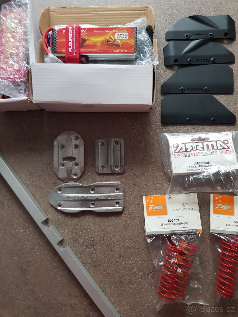 Rc diely TRAXXAS ARRMA SAVAGE - 2