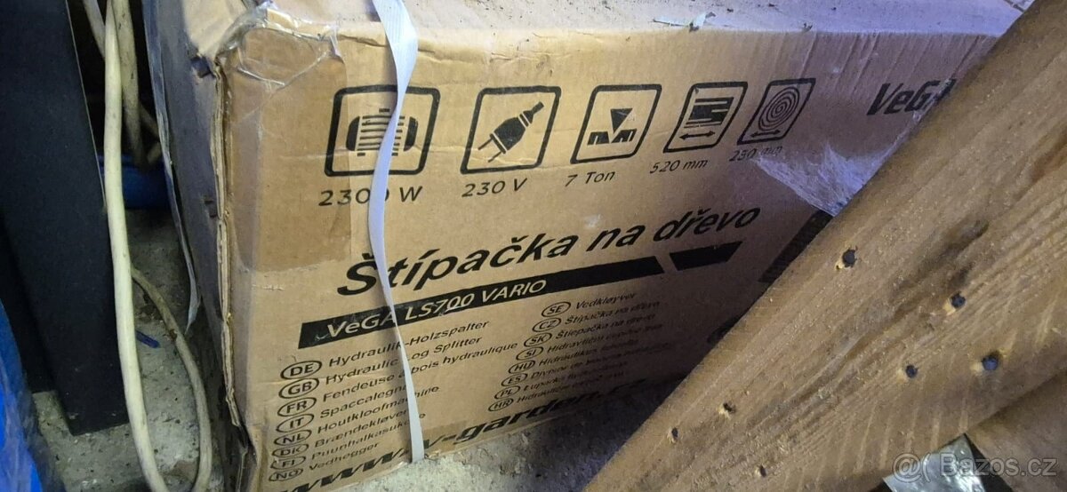 Stipac dreva Vega LS700 vario - 2