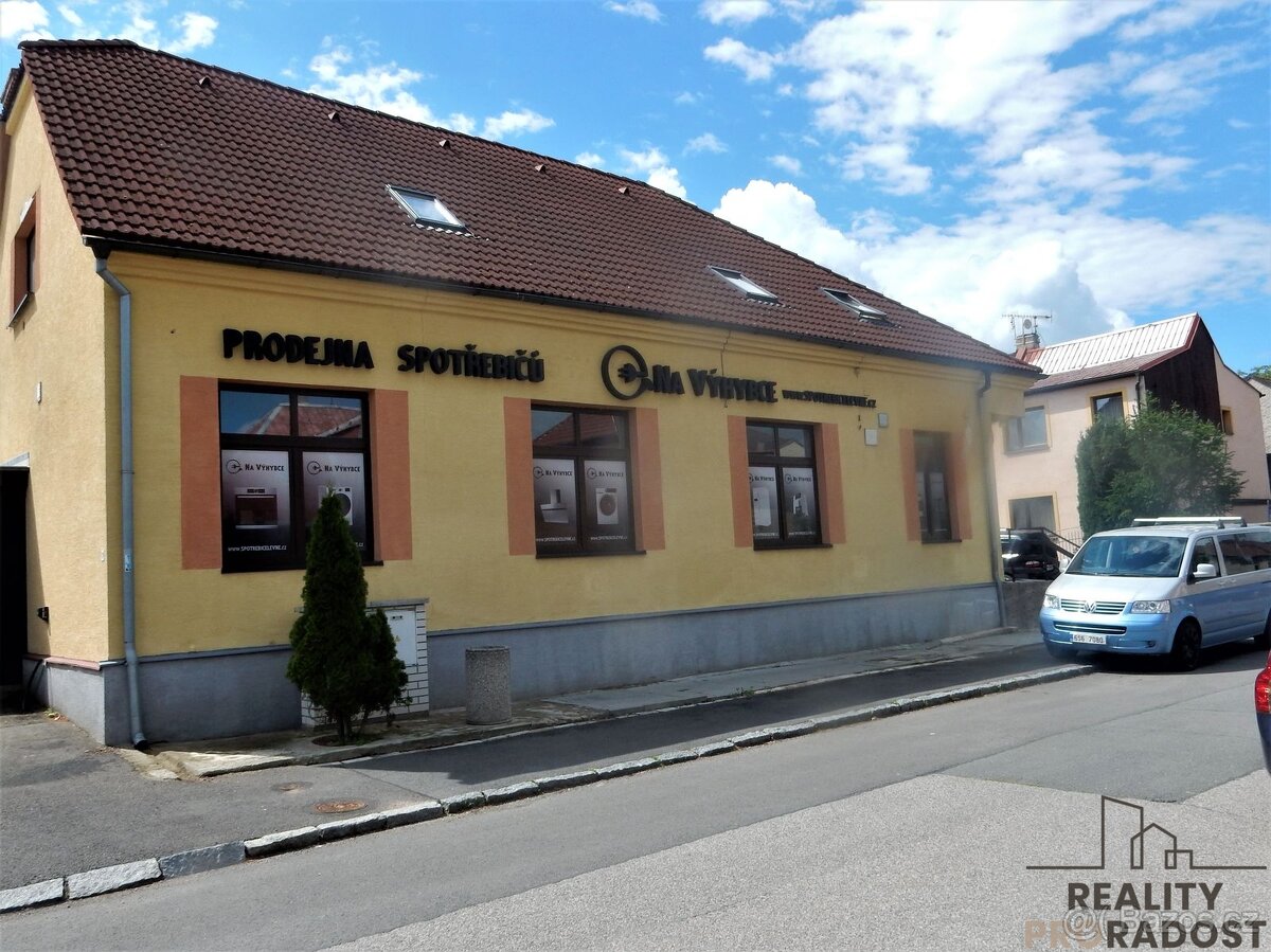 Pronájem nebytového prostoru 170m2 osobní vlastnictví ulice - 2