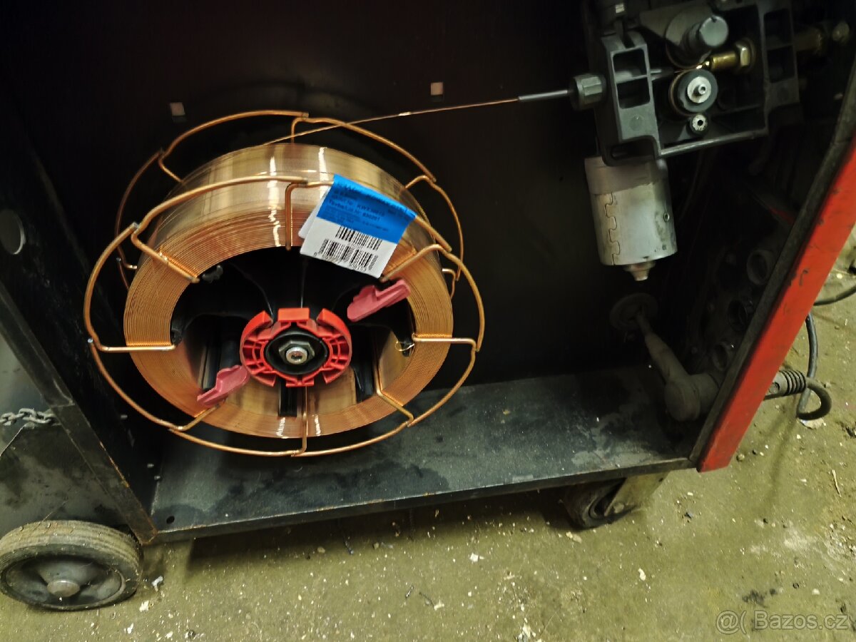 Fronius Vario Star 2500 prodám - 2