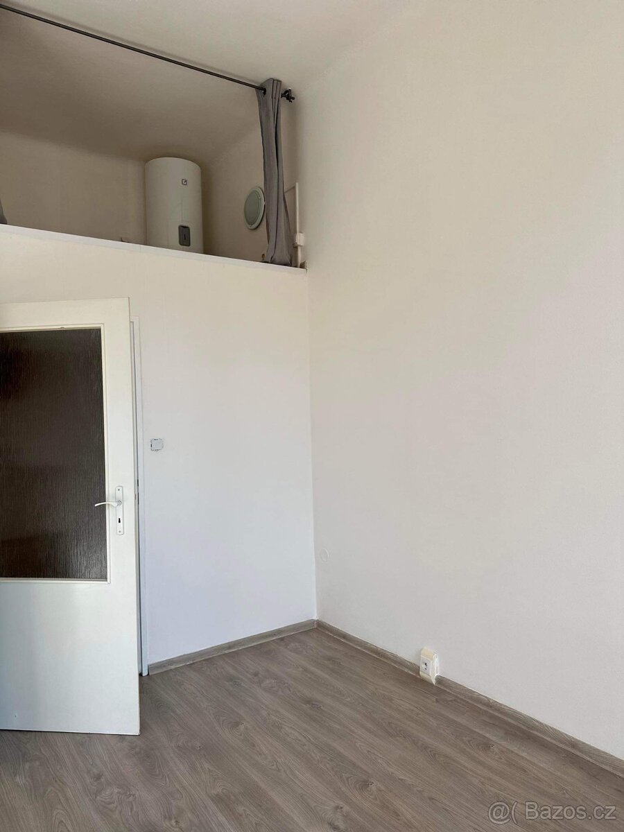 Pronájem bytu 1+kk Hodonín - 2