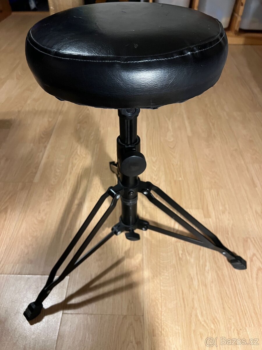 BUBENICKÁ STOLIČKA - 2