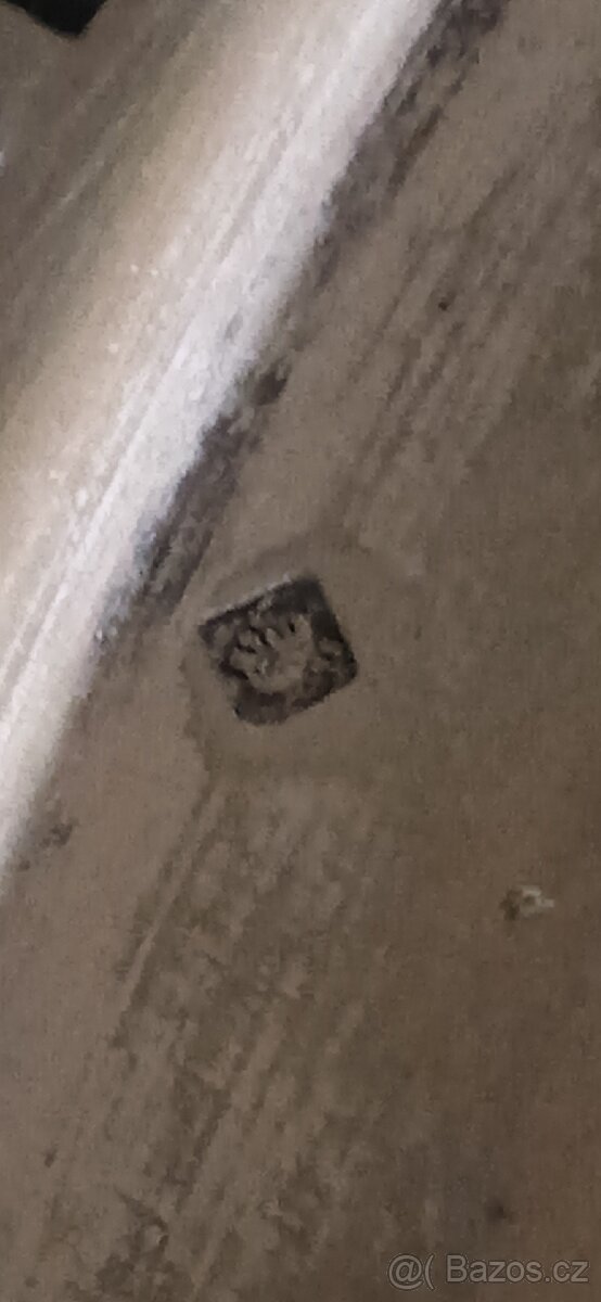 Starý tepany podnos - 2