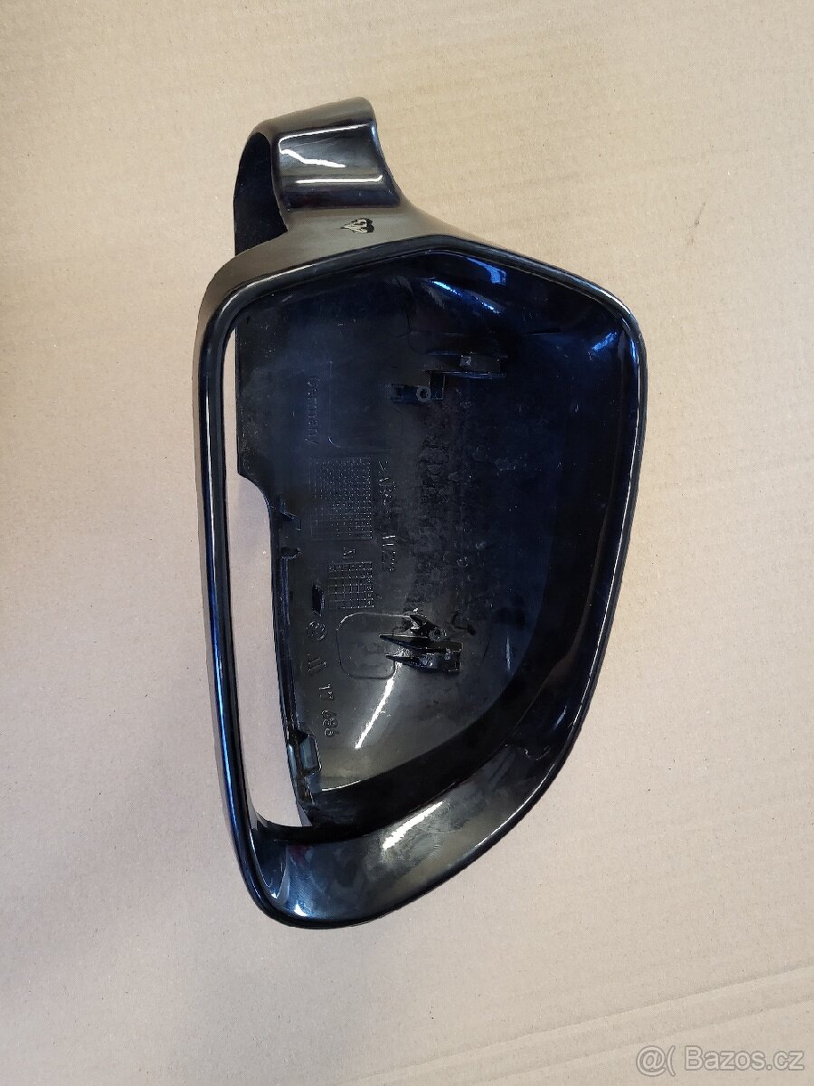 Pravý kryt zrcátka Superb 2 - 2