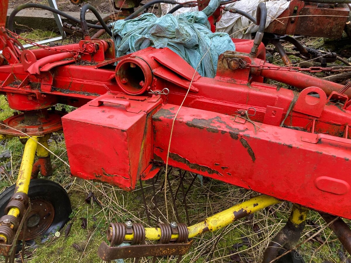 Prodám rotační shrnovač píce (sena) - 2