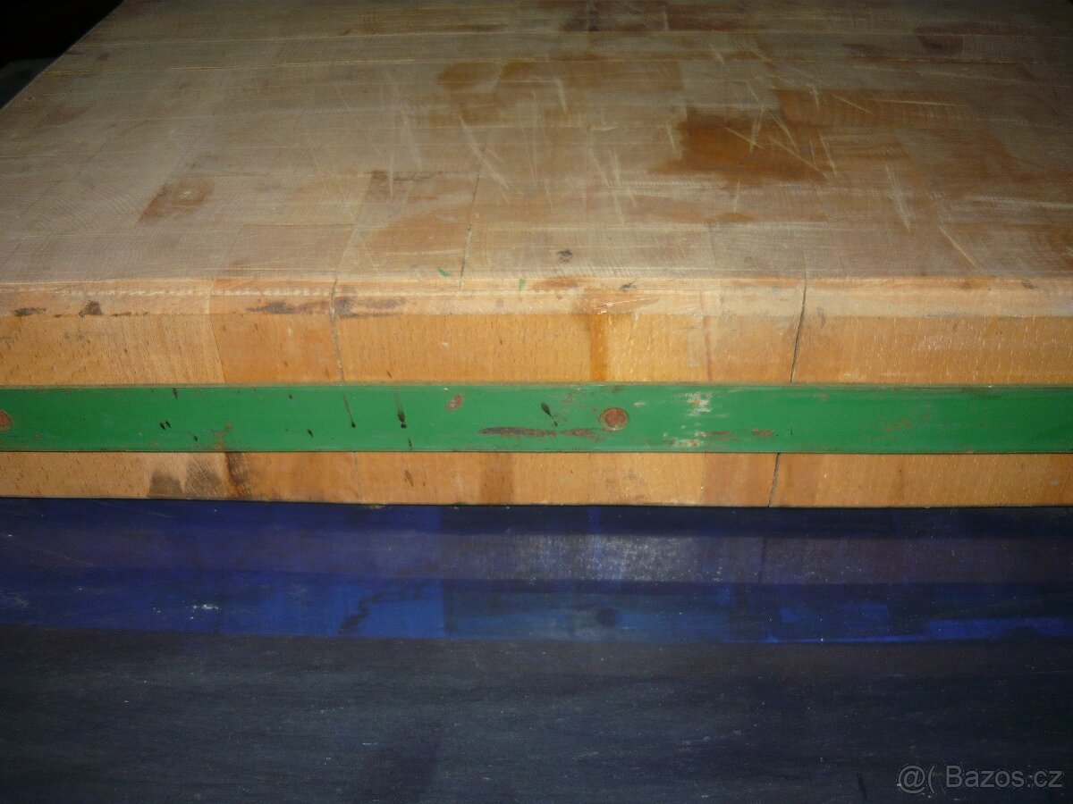 řeznický špalek - 2