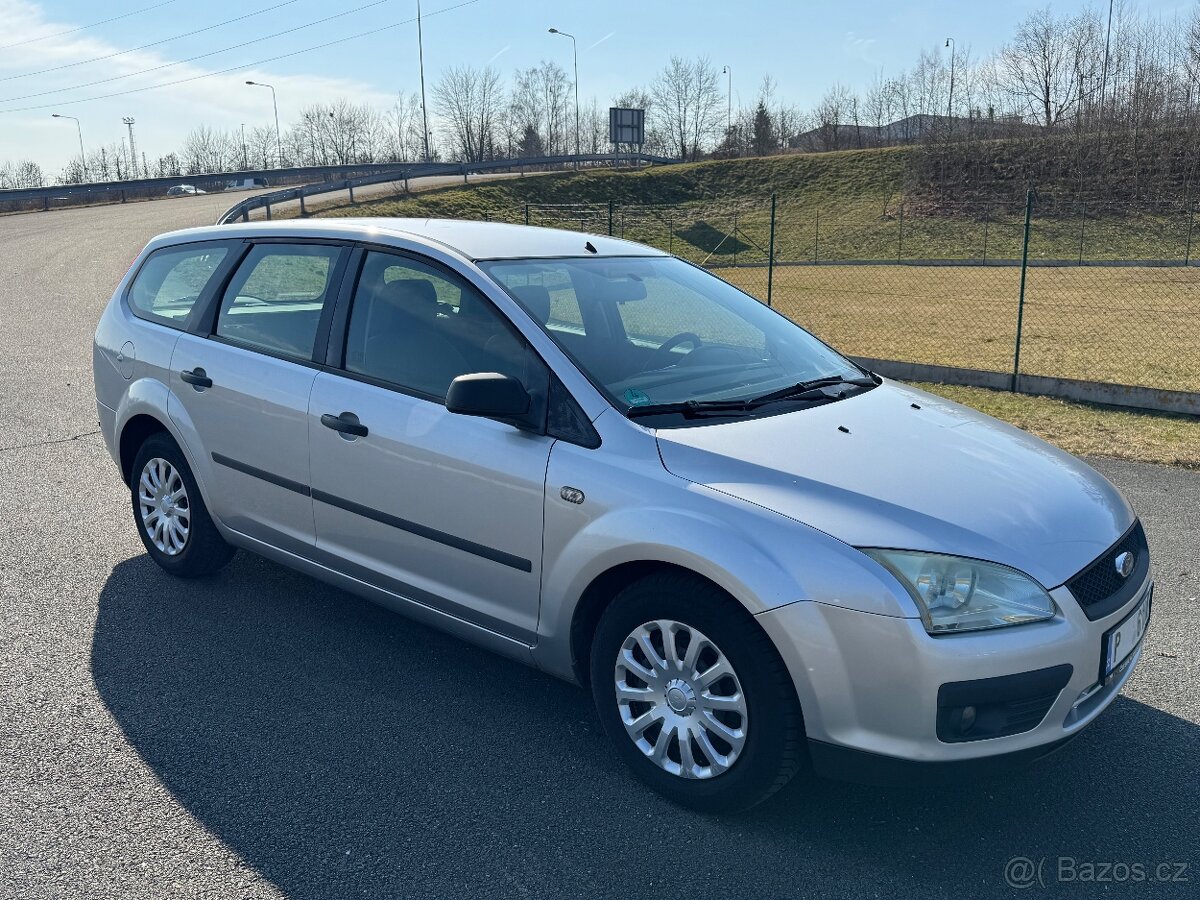 Ford Focus Kombi 1.6i 74kW, 2006,NOVÁ STK 3/202 - 2