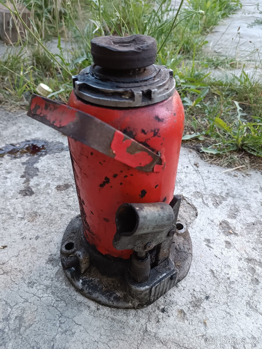 Hever panenka na opravu - 2