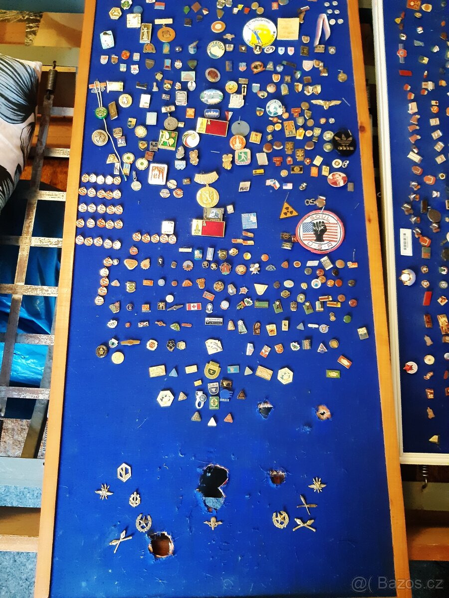 Prodám odznaky, pozůstalost. - 2