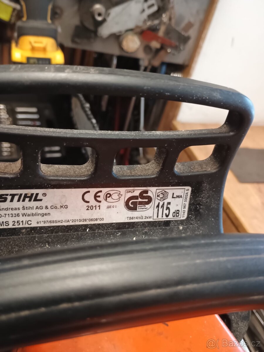 Motorová pila Stihl - 2