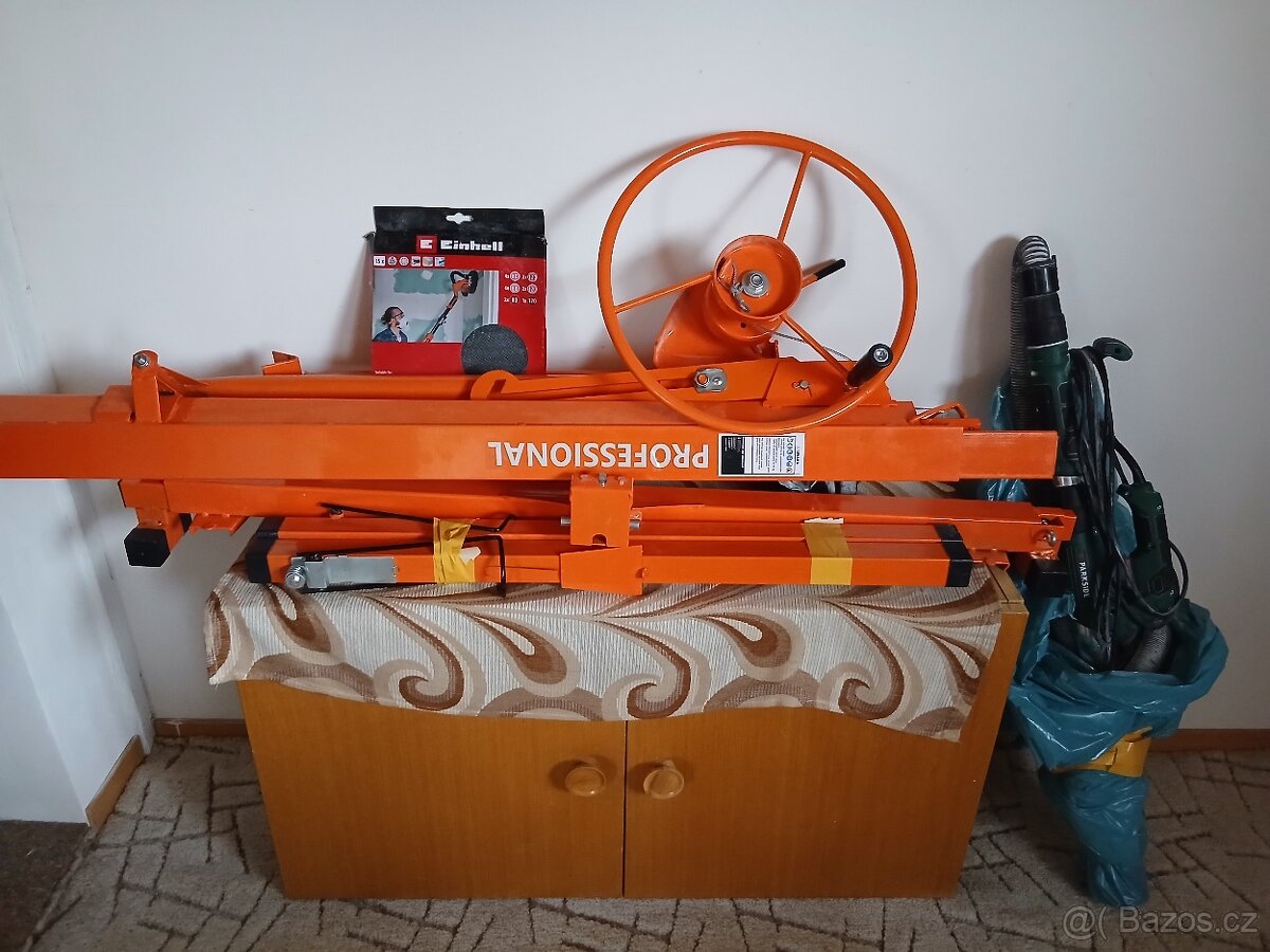 Zvedak sadrokartonu - 2