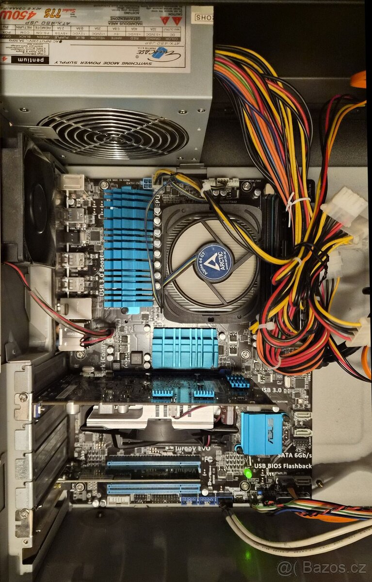 Počítač AMD FX6300 / 8GB / 256GB+500GB / HD 4670 - 2
