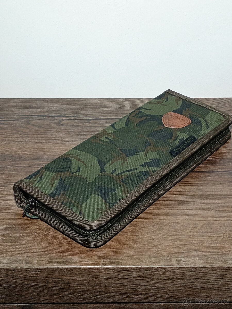 Penál na navazce - 2