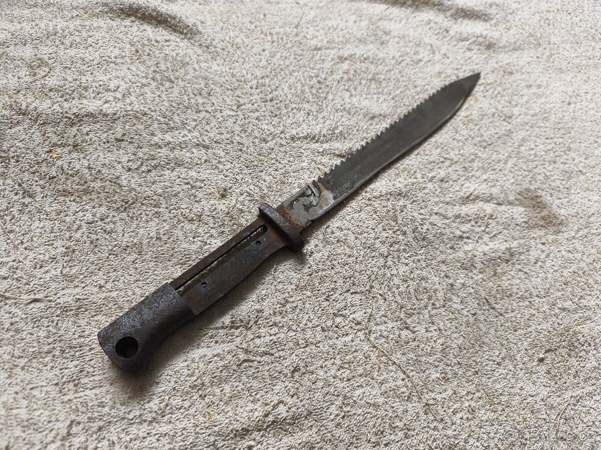 bodák Mauser s pilou - 2