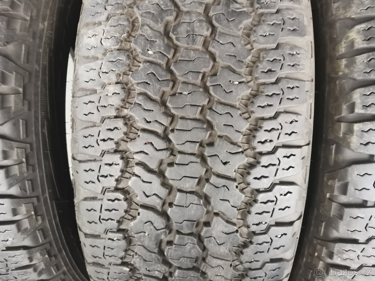 pneu 255/60R20 letní