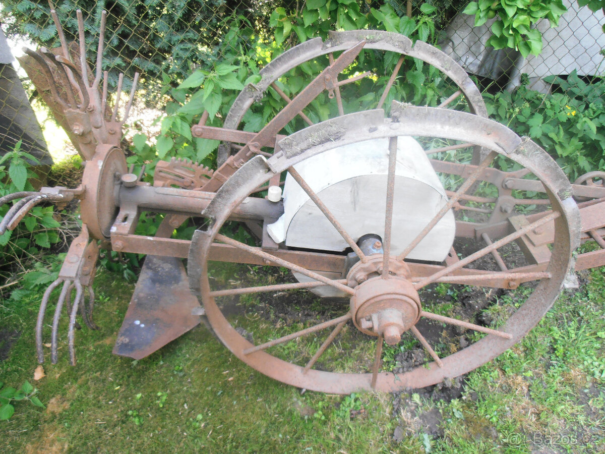 VYORÁVAČ BRAMBOR /ČERT - 2