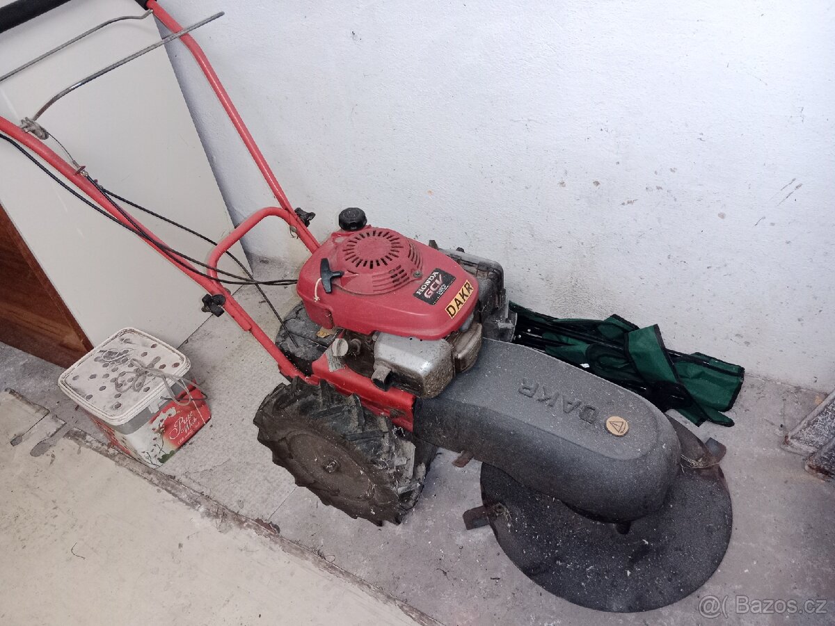 Bubnová sekačka DAKR Honda GCV160 - 2