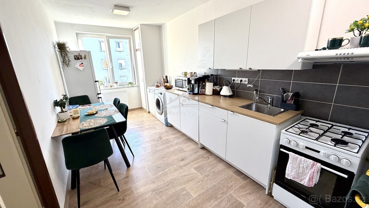 Velmi pěkný zděný byt 3+1 Humpolec - 2