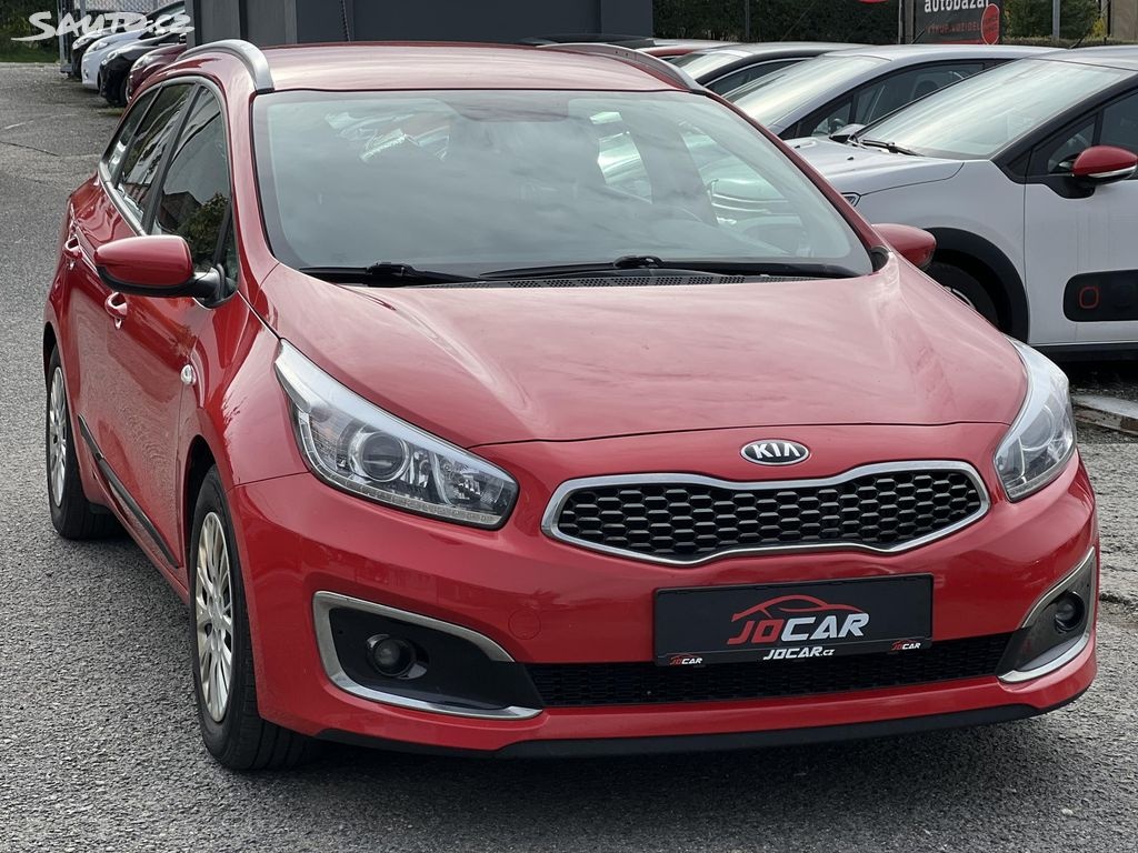🚗 Kia Ceed 1.6CRDi KOUPENO V ČR odp. DPH - 2