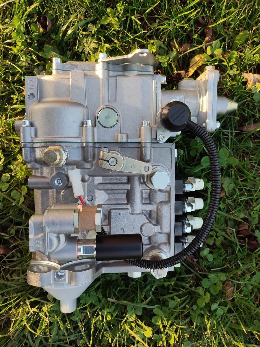 vstřikovací čerpadlo Zetor UŘ III - katalog. číslo 14009995 - 2