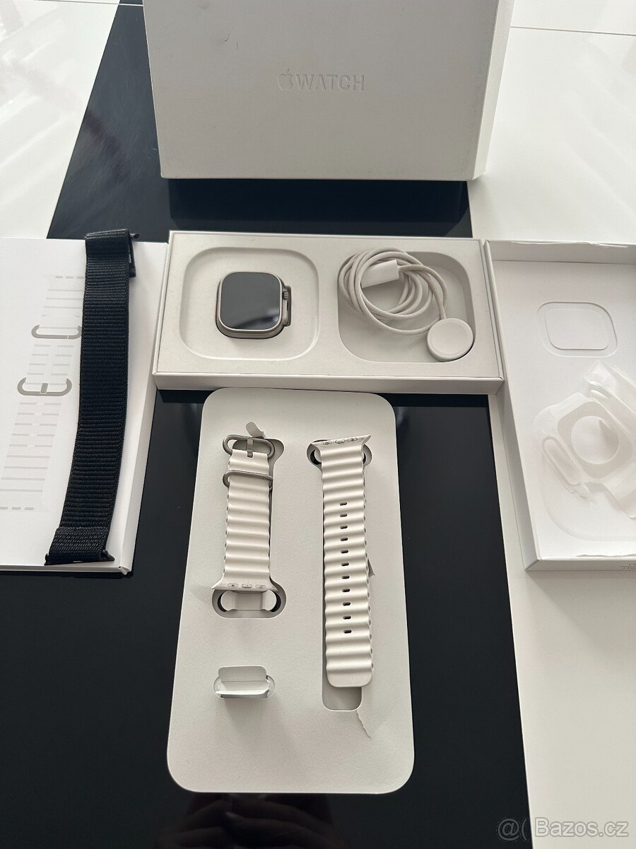 Chytré hodinky Apple Watch Ultra 2 49mm titanové - 2