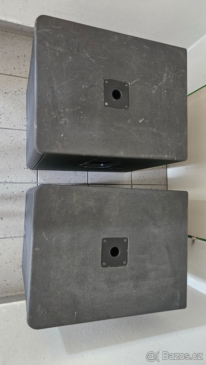 2x YAMAHA dxs 15 aktivní dřevěný subwofer reprobox - 2