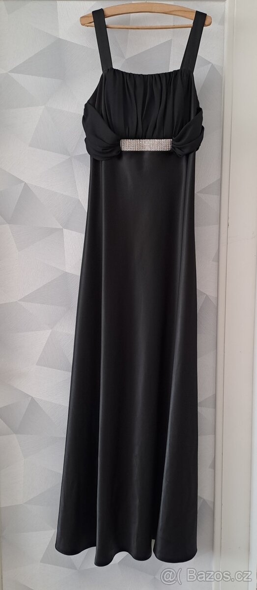 Černé plesové šaty - 2