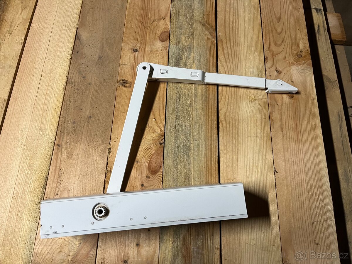 Zavírač dveří - 2