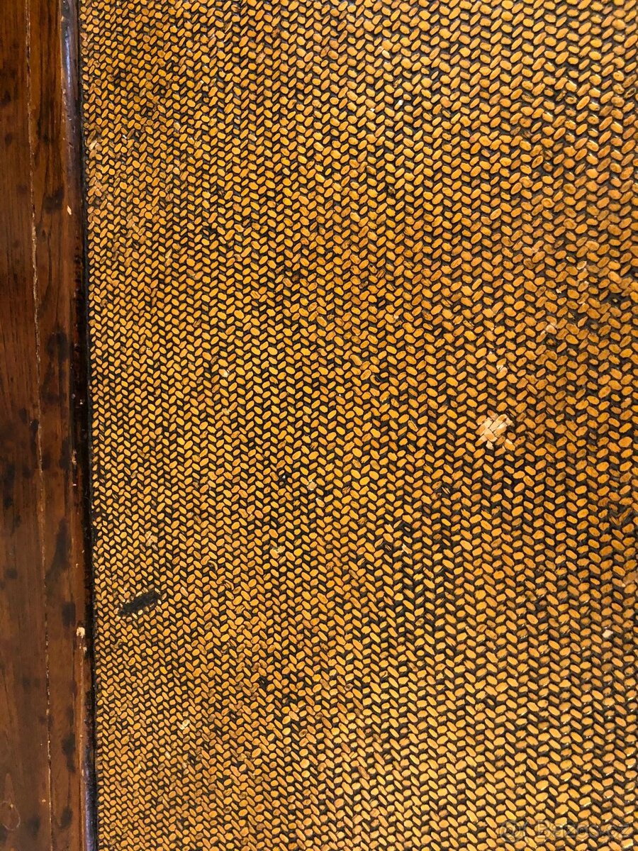 Konferenční stolek - 2