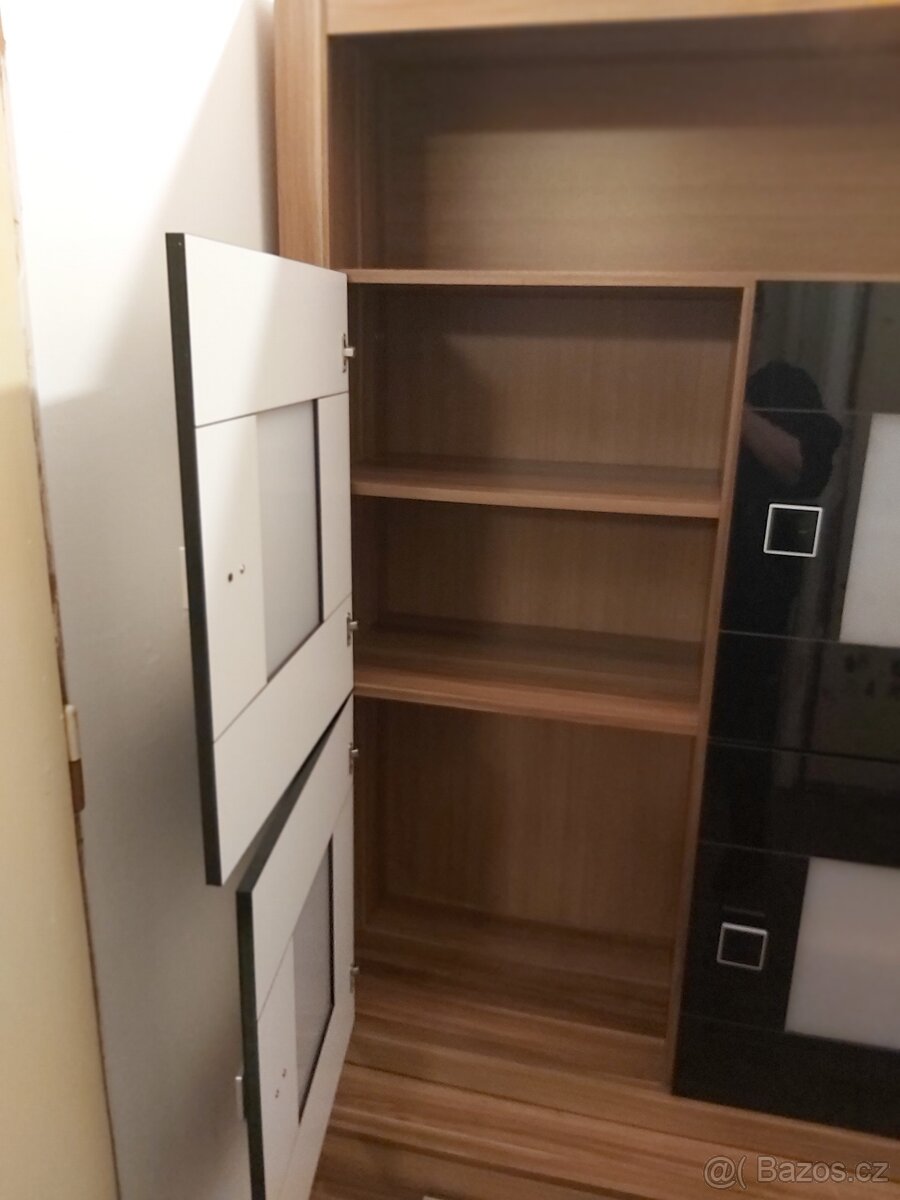 Obývací stěna - 2