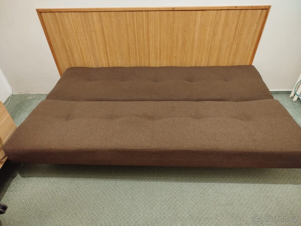 Rozkládací pohovka - 2