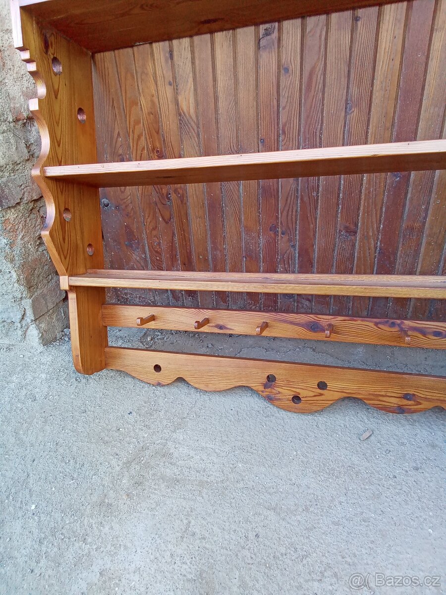 Velká dřevěná police - 2