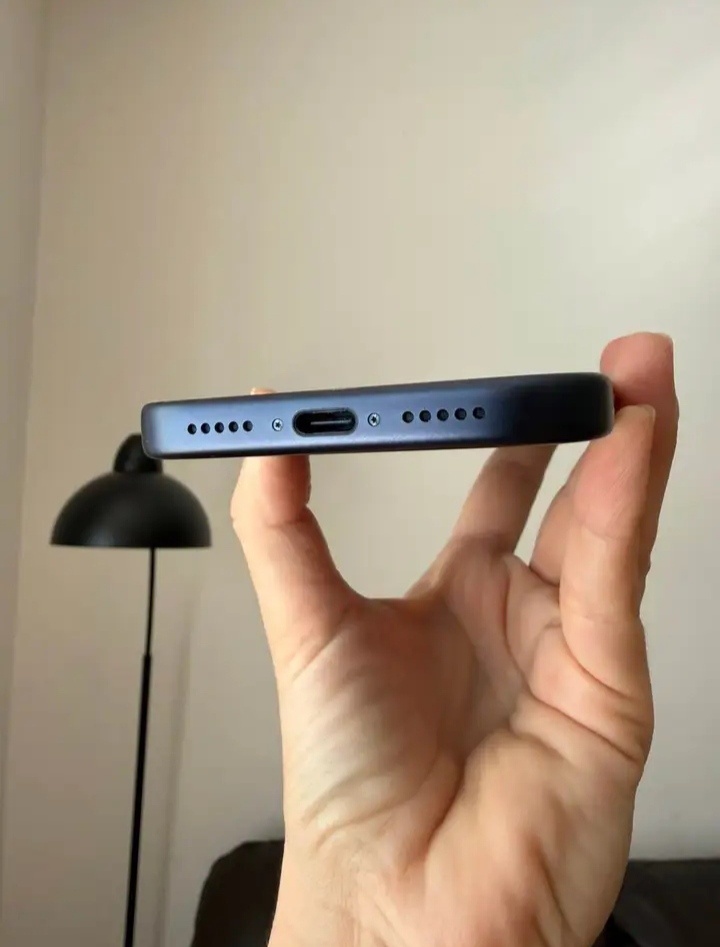 iPhone 17 ProMax - 2