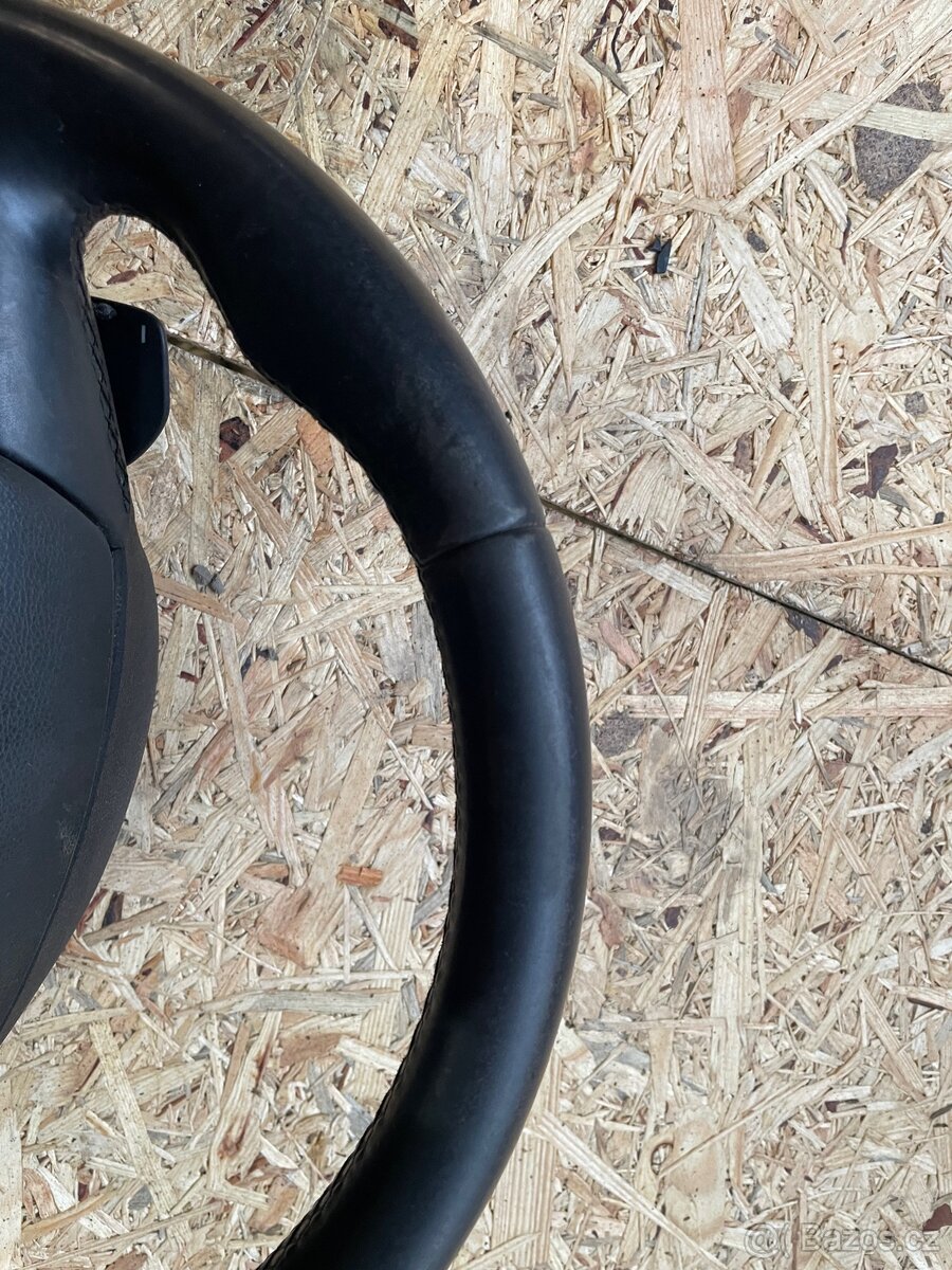 Škoda Octavia 2 volant - 2