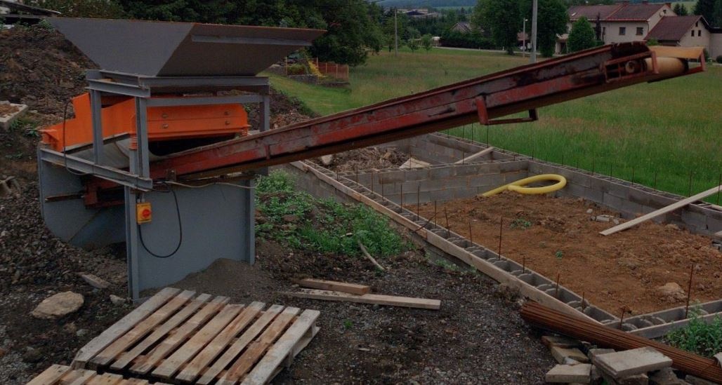 Prodám vibrační třídič s dopravníkem - 2