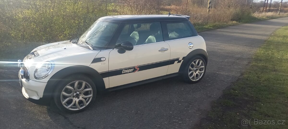 Mini Cooper S 1.6 128 KW - 2