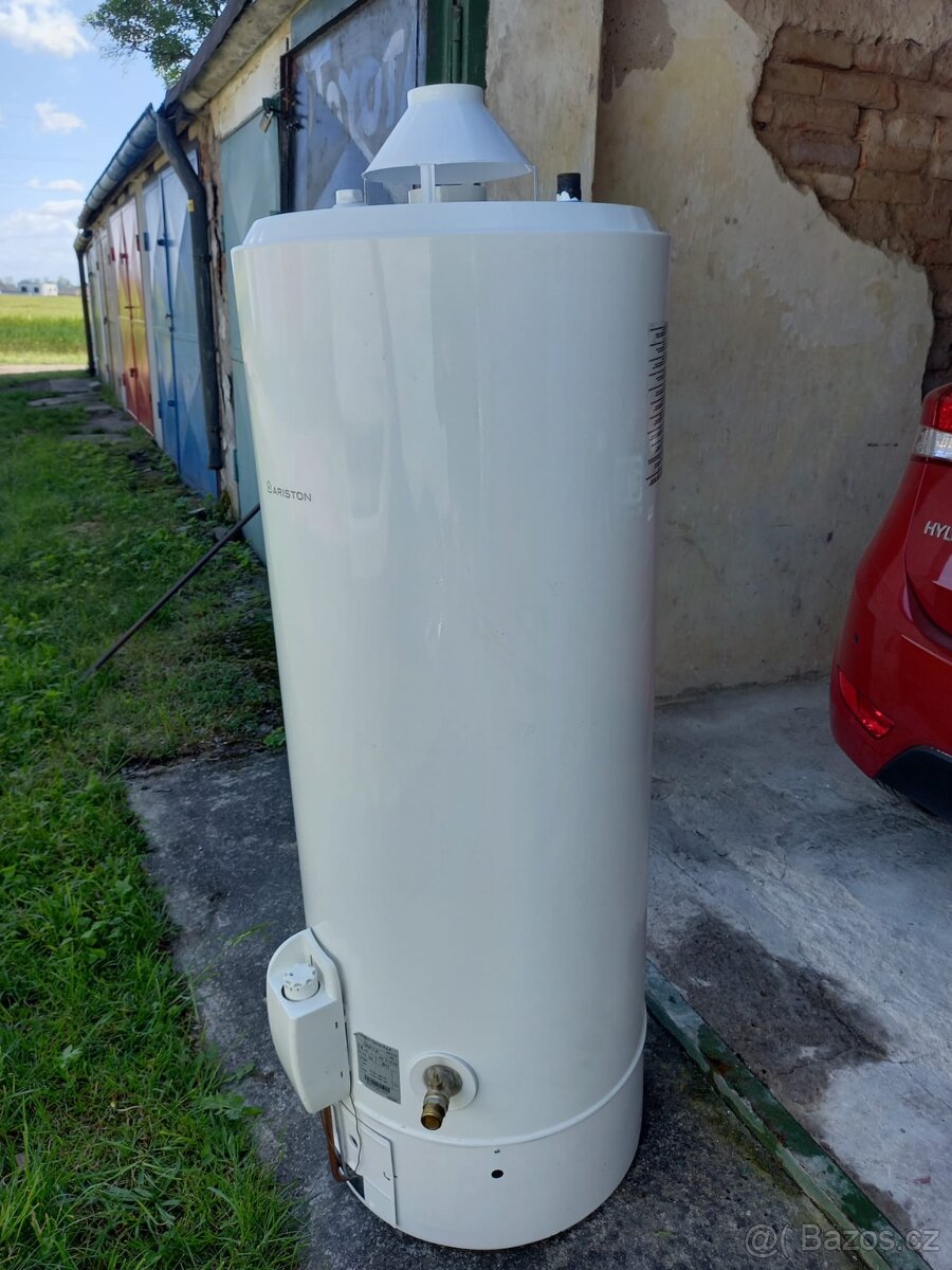 Plynový bojler Ariston - 2