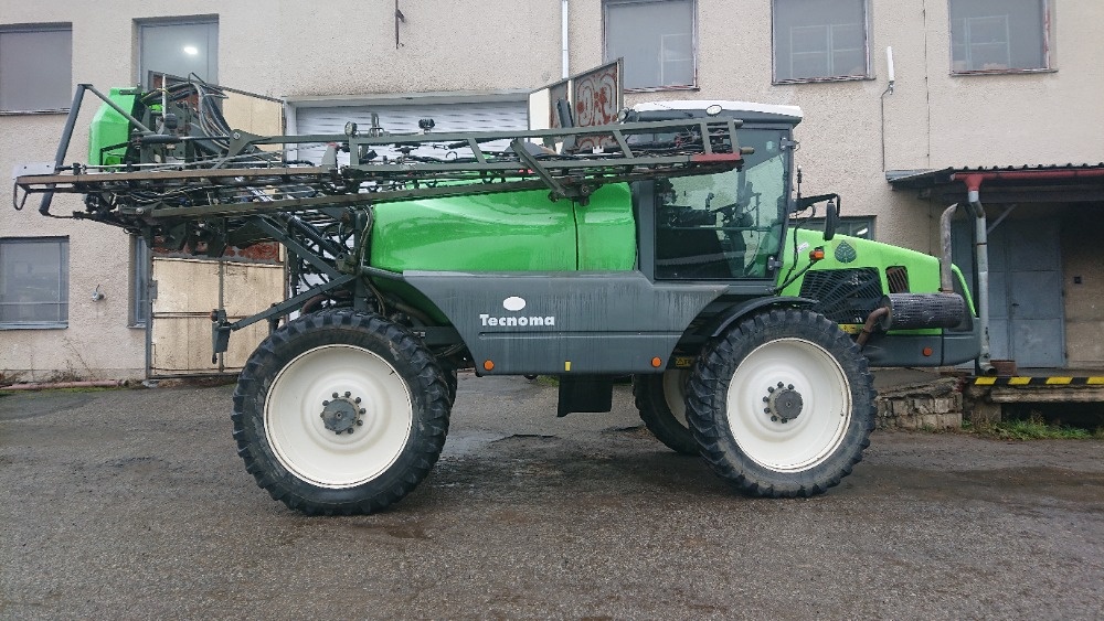 postřikovač TECNOMA - 2