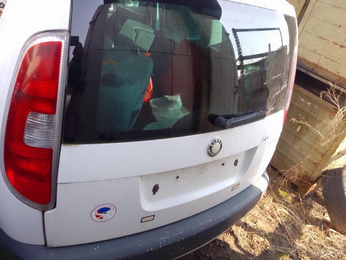 Škoda Roomster Scout 2007 - 2