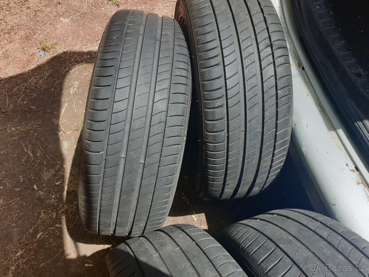 Michelin 225/50/18 - 2