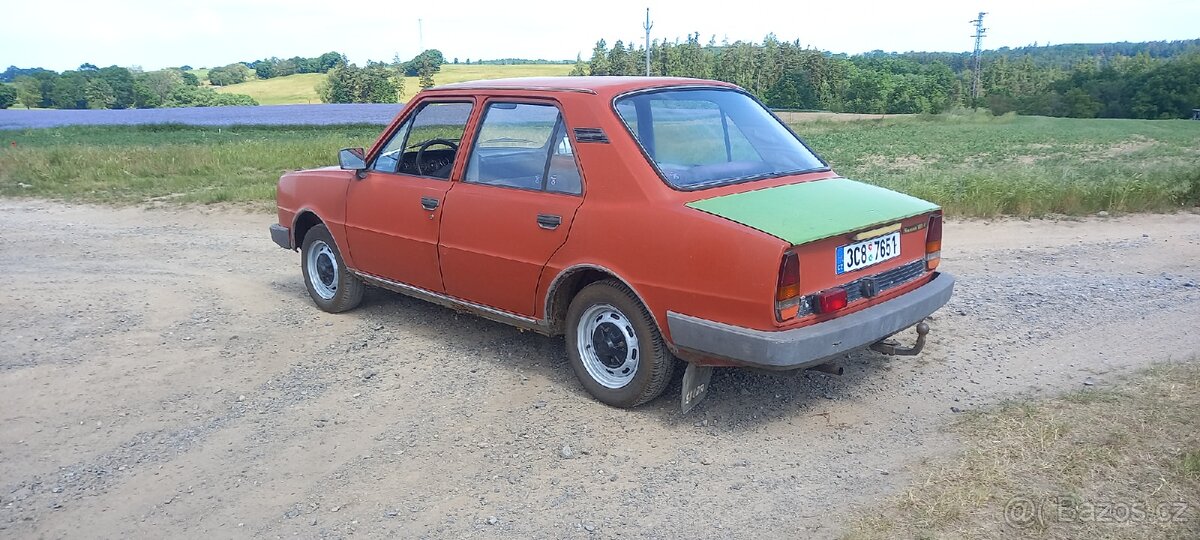 Škoda 105 L - 2
